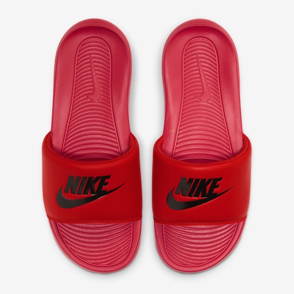 New In Box Mens Nike Shoes Victori Contoured Traction Sandals Multiple Sizes - Picture 1 of 5